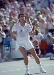 Gabriela Sabatini of Argentina celebrates after defeating Steffi G- Old Photo 1