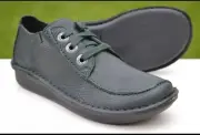 Clarks Funny Dream Ladies Dark Green Leather Lace Up Shoes UK Size 7 D EUR 41
