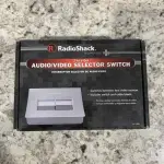 Radio Shack 2-Way Stereo A/V Switch Selector RCA 15-1982 Audio Video Stereo