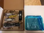 Cisco UC320W-FXO-K9 Unified Communication System