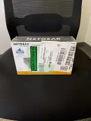 NetGear ProSafe Plus (GS105E-100NAS) 5-Ports External Ethernet Switch
