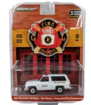 GreenLight 1985 Chevrolet K5 Blazer Fire Department 1:64 Metal Diecast Car Model