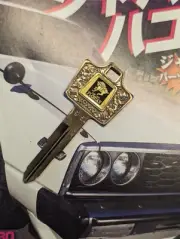 Royal Clover Key M95 Isuzu Florian