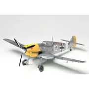 Tamiya 1/48 Messerschmitt Bf109E-4/7 Tropical 61063
