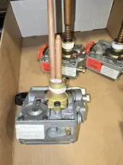 Suburban Water Heater Thermostat Gas Control 161105