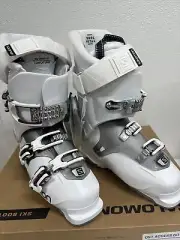 SALOMON QUEST Access 60 W SKI BOOTS Womens SIZE 24-24.5 #5D3