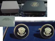Pair of new presidential Bill Clinton VIP Cobalt cufflinks