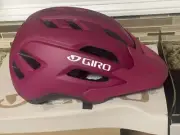 Giro Fixture MIPS II Youth Cycling Helmet**50-57cm**Color-Wine