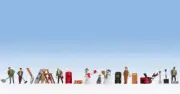 Noch 16220 HO/OO Gauge Winter's Day Themed Figure Set