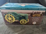 Ertl 1/16 John Deere 1924 Model D Tractor 75th Laser Etched Anniversary Edition