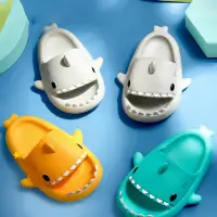 在飛比找蝦皮商城優惠-兒童卡通彩色立體鯊魚拖鞋 防滑軟底 親子寶寶eva涼拖 男女