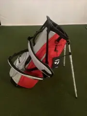 Brand New TaylorMade Silver/Red FlexTech Golf Bag. Ships Today