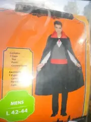 Men Vampire Halloween Costume Size Large 42-44 Cape, Top, and Cummerbund