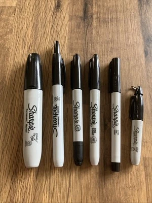 The SHARPIE FOR ALL OCCASIONS,BLACK Permanent Ink ( 6 ASST MARKERS / 1 OF EACH )
