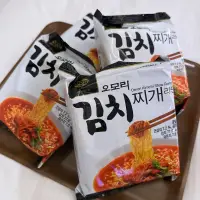 在飛比找蝦皮購物優惠-「韓國代購」正宗泡菜/GS25超商獨家限定口味泡菜鍋拉麵泡麵