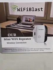 WiFi Blast LV-WR03 Wireless Repeater Range Extender 300mbps Amplifier BRAND NEW
