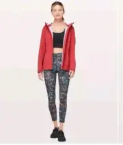 NWT Lululemon *THE RAIN IS CALLING JACKET II* ICMG Incognito Dark Red , Sz 2