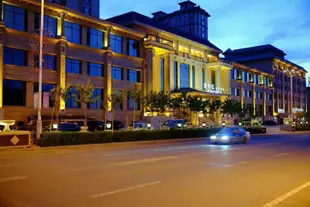 嫩江東方匯商務賓館Dong Fang Hui Business Hotel