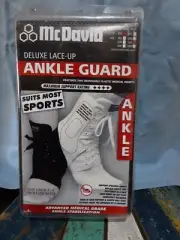 Mcdavid Deluxe Laceup Ankleguard White L RRP $90