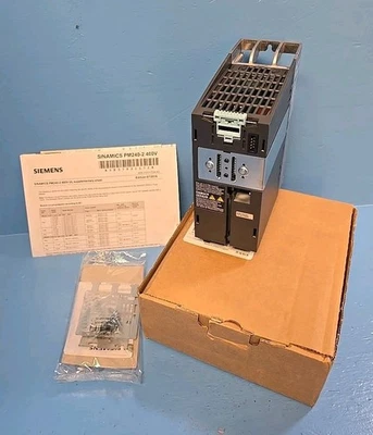 SIEMENS 6SL3210-1PE18-0UL1 4HP 480V Sinamics PM240-2 Frequency Converter