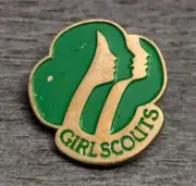 GSUSA Girl Scouts Of America Female Profiles Design 1980 Golf & Gold Lapel Pin