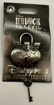 Disney Unlock the Evil Prince John Robin Hood Villain LE 4000 Dangle Key Pin NEW