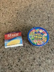 Zuru Surprise Mini Brands Series 3 Instant Royal Vanilla Pudding And Sweet Shop