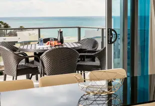 華美達維特羅布魯史卡波羅海灘飯店