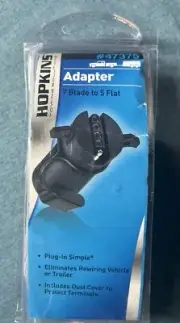Hopkins Towing Solutions 47375 7 Blade to 5 Flat Adapter