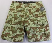 VOLCOM Vargo Mens Green & Brown MILITARY Combat Camo Cargo Shorts NWT Size 28