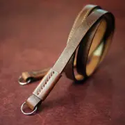 Camera strap / Comodo camera neck strap - Arte di mano -