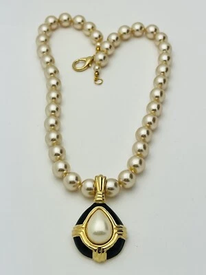 Signed Fernando Originals Vintage Faux Pearl Necklace 18” Black Enamel Enhancer