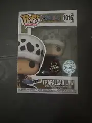Funko Pop Trafalgar Law (Glow in the Dark) Chase One Piece