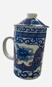 Japan hand painted tea cup with a strainer and lid