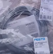 1PC FESTO CRSMT-8M-PS-24V-K-5.0-OE 574380 Proximity Switch New