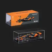 F1 1:24 Scale 2024 Lando Norris McLaren MCL38 Diecast Car Driver & Case Model