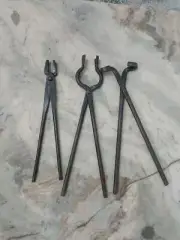 New Iron Tongs Set Tools Blacksmith Knife Making Tongs Vise Anvil Forge 3 PCS