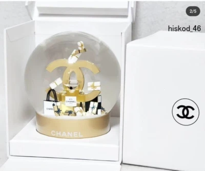 CHANEL Snow Crystal Globe Ball Dome Christmas VIP Gift Limited 2023 Gold Japan