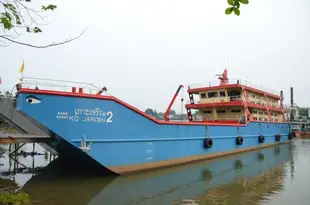 濤島春蓬夜間輪渡住宿Chumphon - Koh Tao Night Ferry