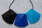 Silicone Teething Beaded Multicolor Necklace Jewellery Teether BPA free blue