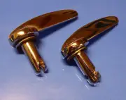 BONNET CATCH (HANDLE) - CHROME (X2). COMPATIBLE WITH: MASSEY FERGUSON: 35 & 35X