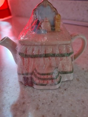 Vintage Vanity Mercuries Ceramic Teapot 6" Pink/Teal Minature New Without box