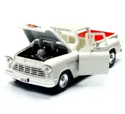 1955 Chevrolet 5100 Stepside Pickup - White 1:24 Scale Model Franklin Mint