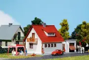 N Scale Buildings - 232531 - settlement house - Kit
