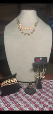 Paparazzi Jewelry Glimpse of Malibu Set