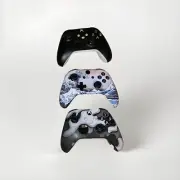 CUSTOM XBOX ONE/XS CONTROLLERS