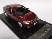 Wit's W224 1/43 Teana 250XV Radiant Red Diecast Car Minicar