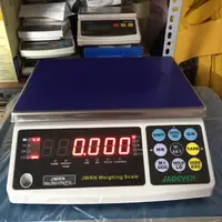 在飛比找蝦皮購物優惠-Jwr-n 電子秤 6kg, 15kg, 30kg 便宜 g