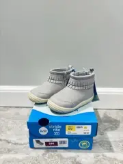 Stride Rite 360 BIANCA Gray Fashion Fringe Boots 5 M Toddler Comfy Walking Shoes
