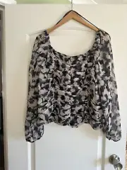 NEXT LADIES SMUDGE PATTERN RUCHED SLEEVES GEORGETTE TOP -SIZE 22-BNWT